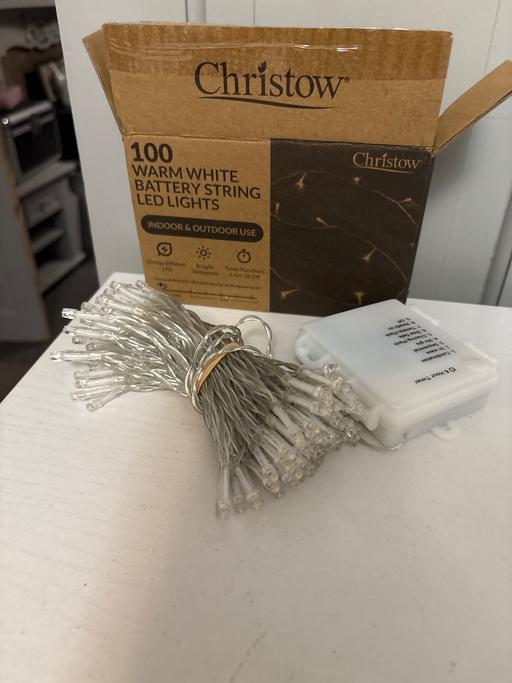 Buy & Sell Duckmanton Chesterfield - Photos for Christow indoor/outdoor 100 warm lights