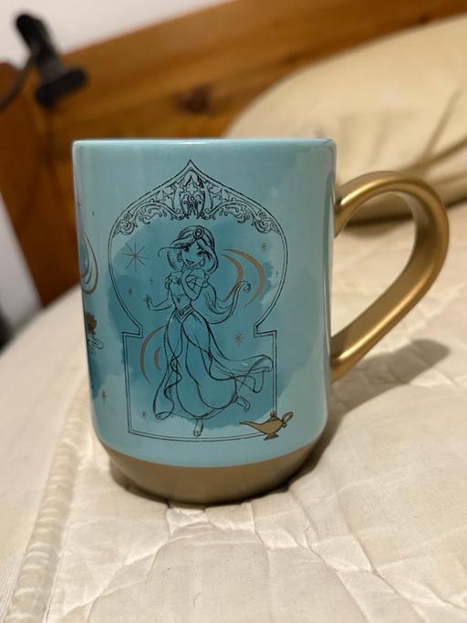 Buy & Sell King`s Cross Central London - Photos for Jasmin Mug from Disney’s Aladdin movie.