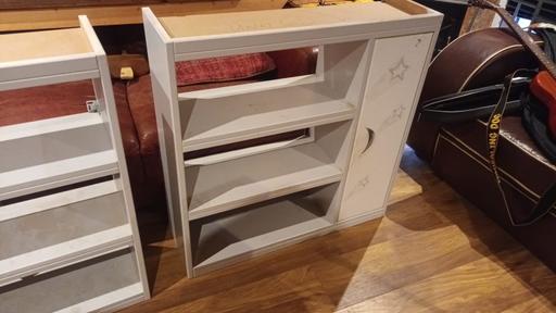 Buy & Sell Colney Heath St. Albans - Photos for Children’s overhead wall cabinets