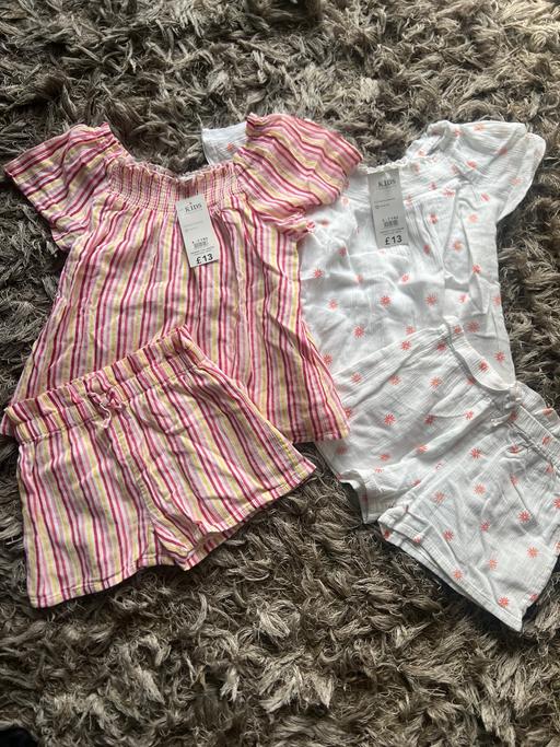 Buy & Sell Bristol South Gloucestershire - Photos for 2x New peacocks size6-7years bundle buy