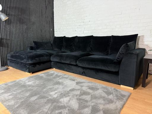 Buy & Sell Irlams O`Th`Height Salford - Photos for DFS Black Velvet Plush Corner Sofa