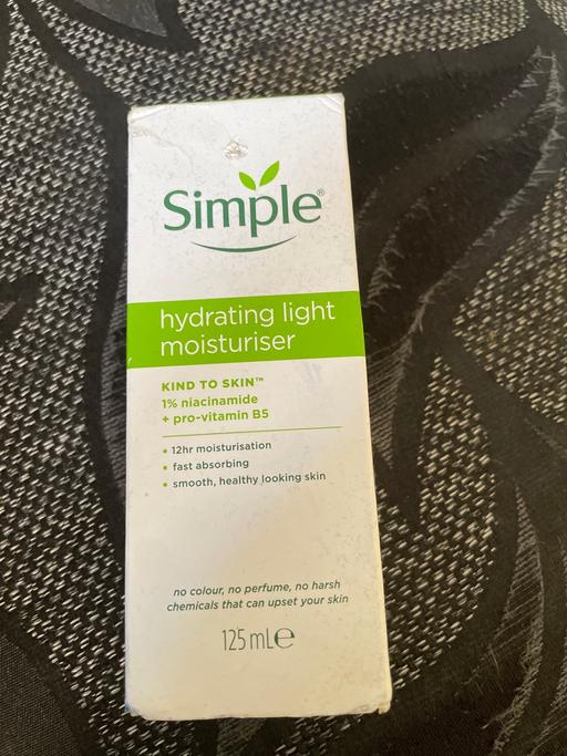 Buy & Sell Kings Heath Birmingham - Photos for New Simple moisturiser