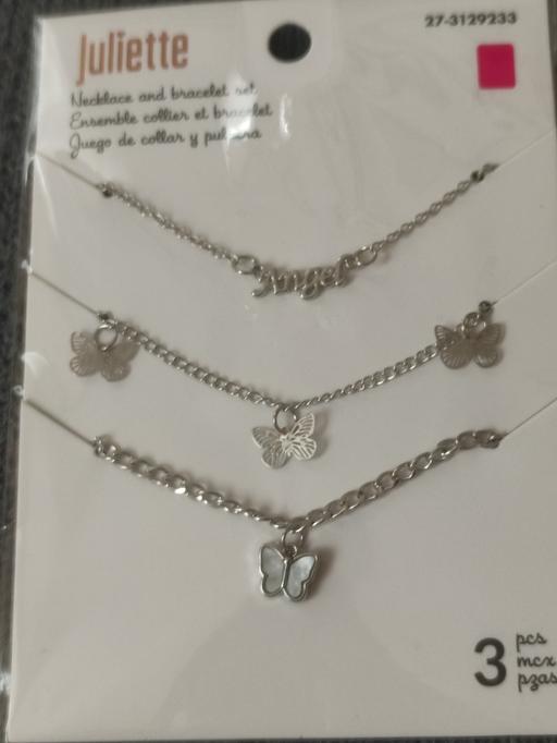 Buy & Sell Grafton Street Industrial Estate West Northamptonshire - Photos for Bracelets 3 pcs