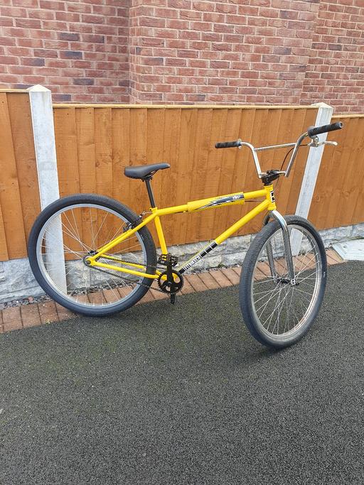 Buy & Sell Cross Lanes Wrexham - Wales - Photos for 29 inch Bmx