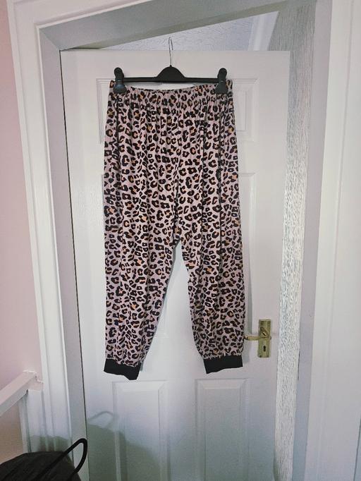 Buy & Sell Newton Doncaster - Photos for Lounge pants, size 18/20.