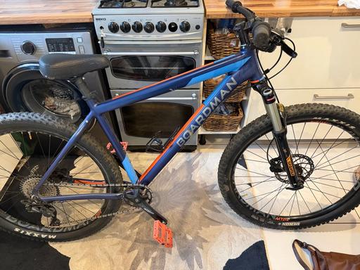 Buy & Sell Enfield Highway Enfield - Photos for boardman size large