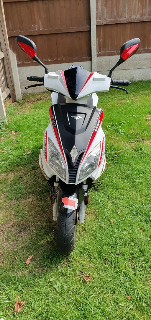 Vehicles Ettingshall Park Wolverhampton - Photos for moped 50cc lexmoto