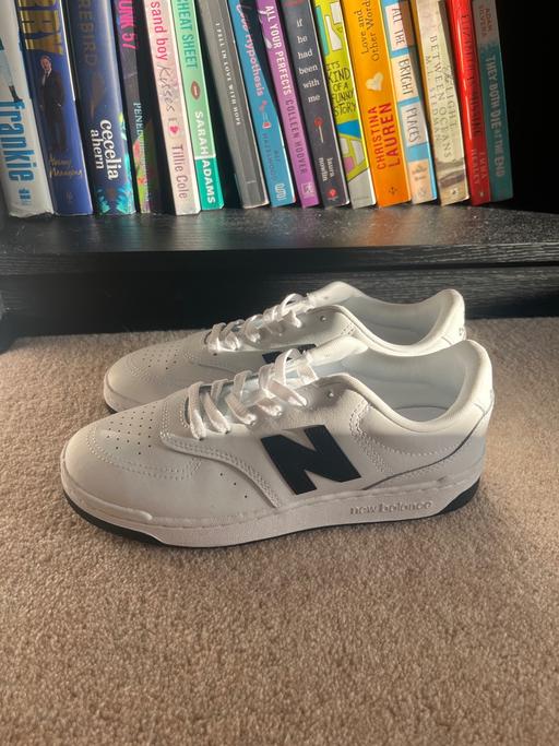 Buy & Sell Sandshill Vale of White Horse - Photos for New balance trainers