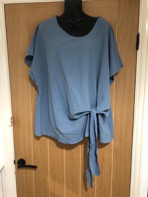 Buy & Sell Cradley Heath Sandwell - Photos for (Size 3XL) Top