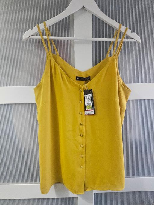 Buy & Sell Weston Point Halton - Photos for 🌟NEW🌟 Size 12 M&S mustard cami vest blouse