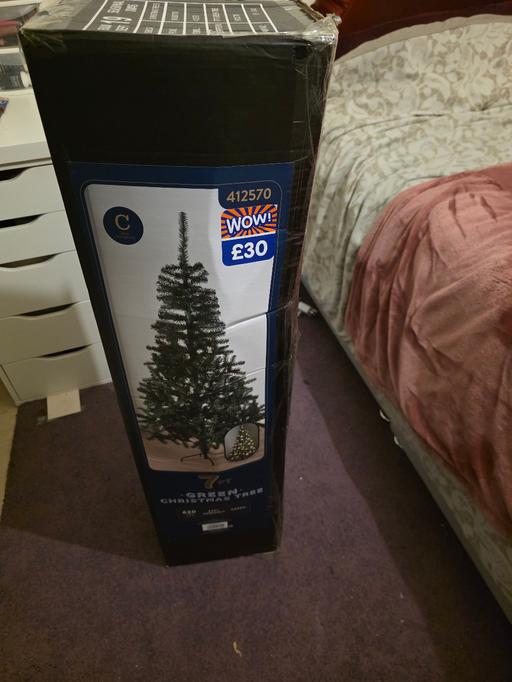 Buy & Sell Colindale North West London - Photos for 7ft xmas tree