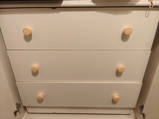Buy & Sell Bishopstoke Southampton - Photos for chest of drawers
