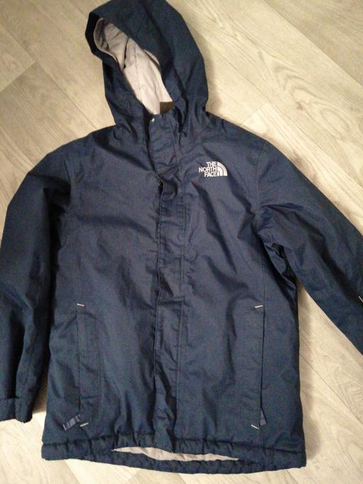 Buy & Sell Wednesfield Wolverhampton - Photos for boys size youth /junior few marks on sleeve