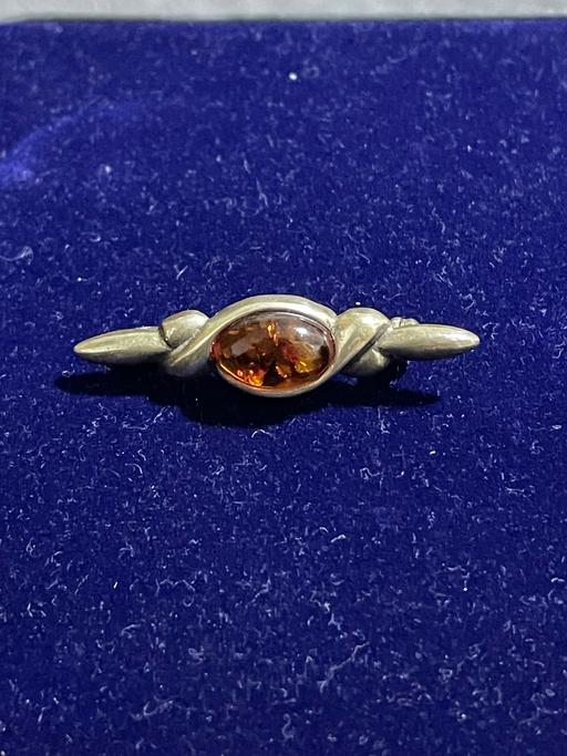 Buy & Sell Enfield Highway Enfield - Photos for Amber silver brooch
