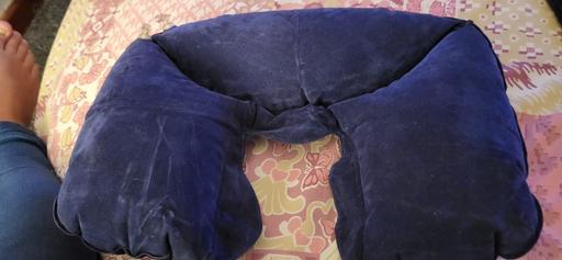 Buy & Sell Radcliffe Bury - Photos for travel pillow