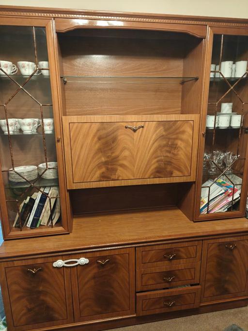 Buy & Sell Chandler`s Ford Eastleigh - Photos for cabinet unit