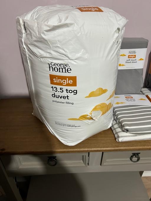 Buy & Sell Kings Heath Birmingham - Photos for Single duvet & bedding