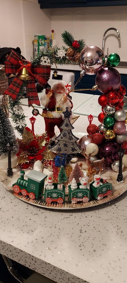 Buy & Sell Shoreham Airport Adur - Photos for Christmas centre piece