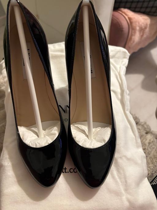 Buy & Sell Shepherd`s Bush West London - Photos for Brand new in Box LK Bennett high heels cost