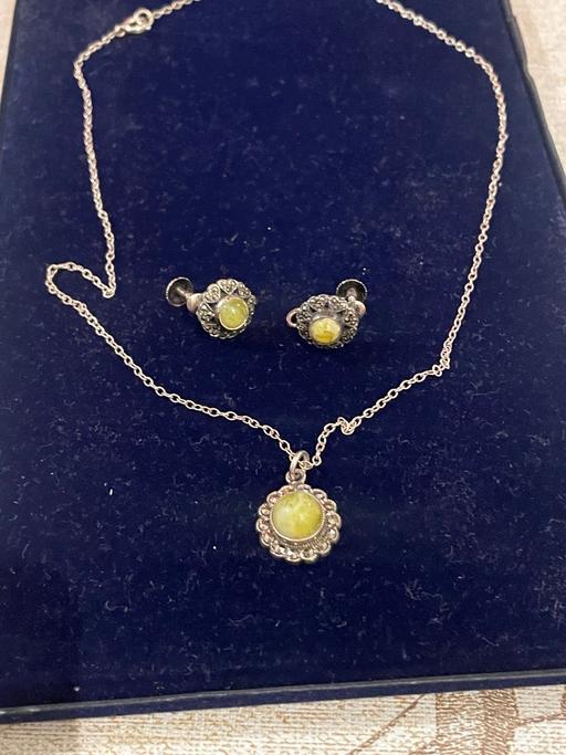 Buy & Sell Enfield Wash Enfield - Photos for Set of Amber earrings and necklace