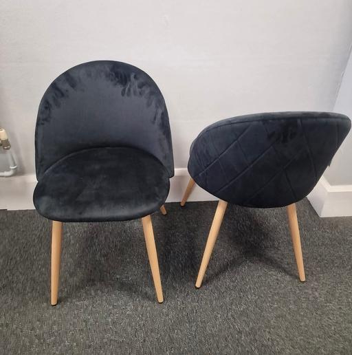 Buy & Sell New Sharlston Wakefield - Photos for 2 x£50 ,4 x£100 , black velvet dining chairs