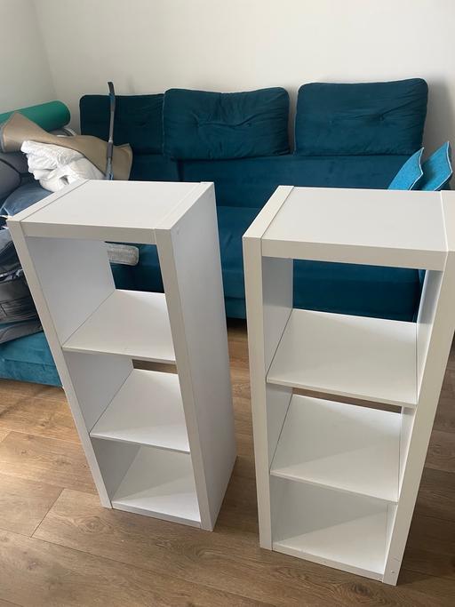 Buy & Sell East India East London - Photos for Sturdy white bookcase