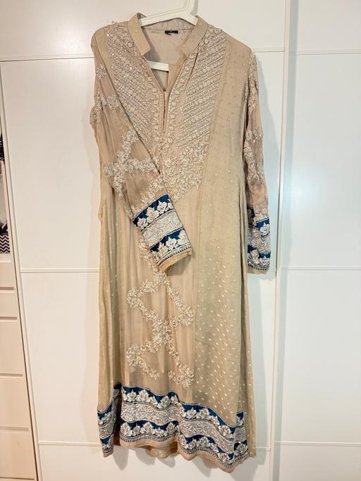 Buy & Sell East Ham East London - Photos for Salwar suit