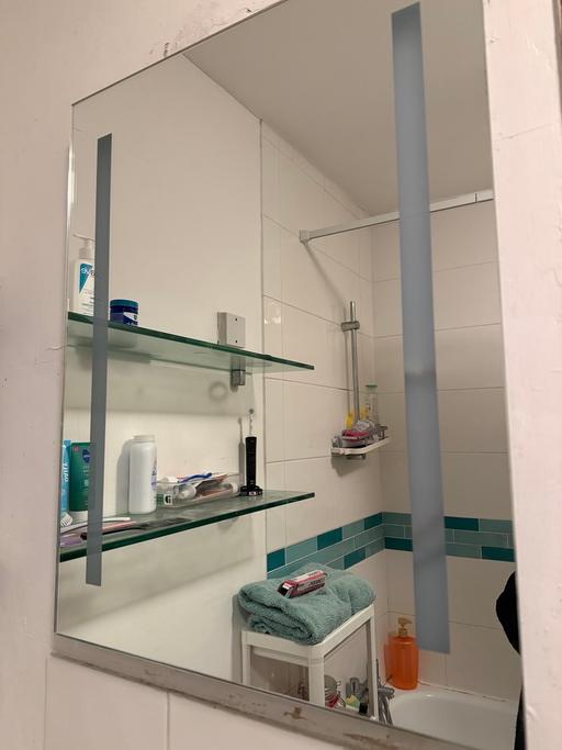Buy & Sell Waddon South East London - Photos for LED Light Mirror