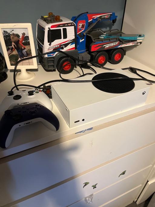 Buy & Sell Home Meadow Worcester - Photos for Xbox Series S