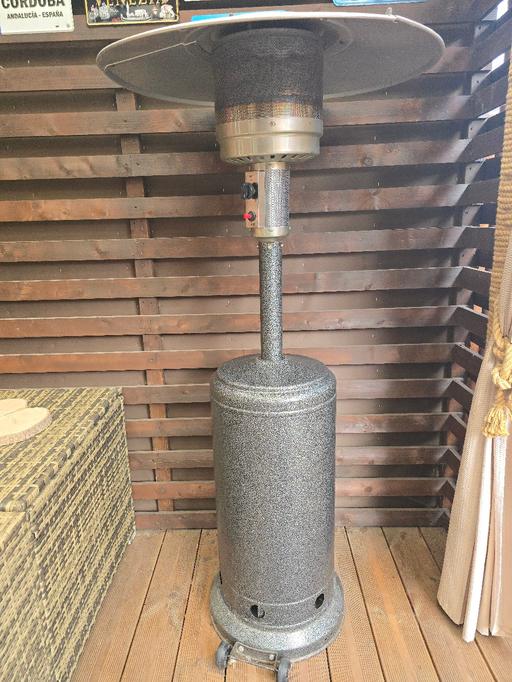 Buy & Sell Ettingshall Wolverhampton - Photos for oudoor heater