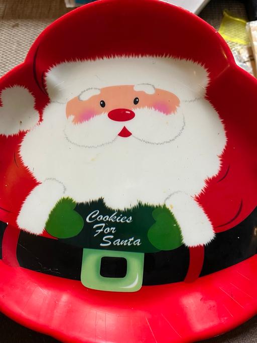Buy & Sell Wednesfield Wolverhampton - Photos for New Santa cookie plate 1£ each six