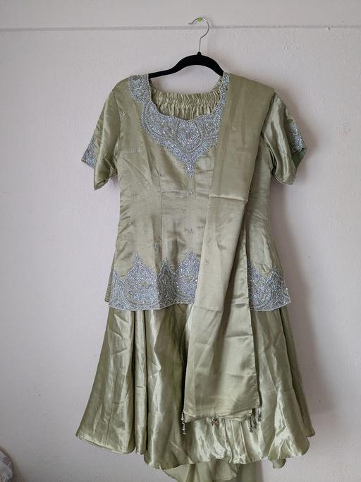 Buy & Sell Elephant and Castle South East London - Photos for Sage Silk Asian Suit