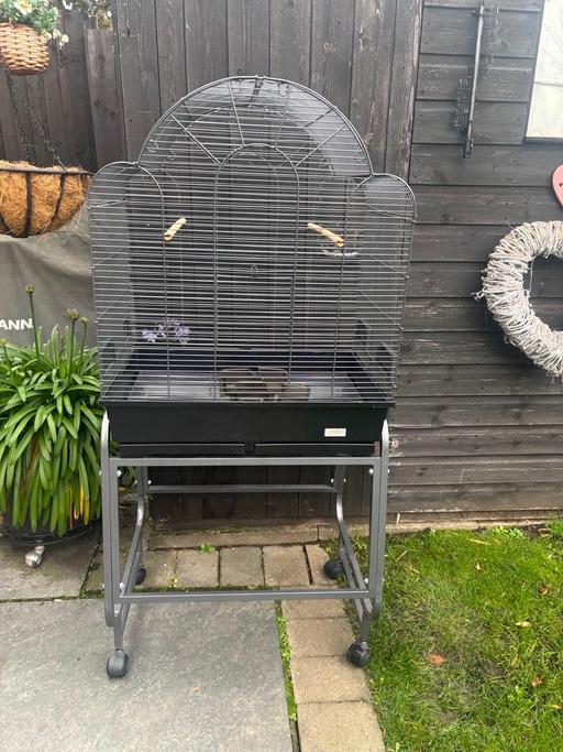 Buy & Sell Kings Heath Birmingham - Photos for Bird Cage & Rolling Stand.