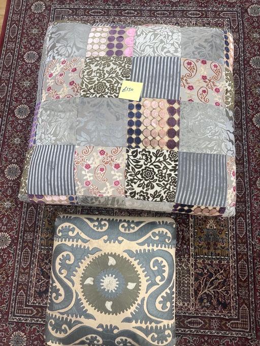 Buy & Sell Sunbury-on-Thames Spelthorne - Photos for Foot stoles