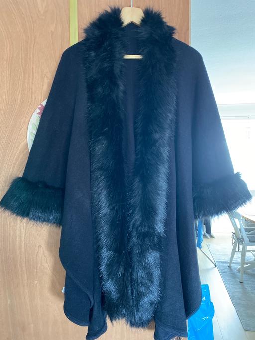 Buy & Sell Church Langley Harlow - Photos for Stunning cape with arms