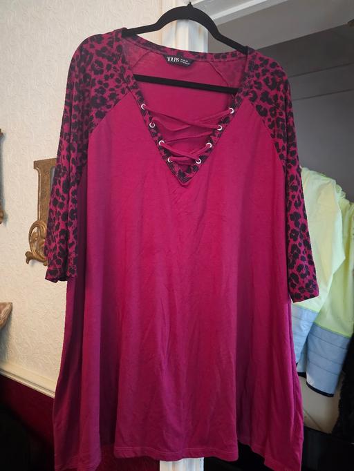 Buy & Sell Holly Hall Dudley - Photos for YOURS LONG TUNIC TOP SIZEC26/288