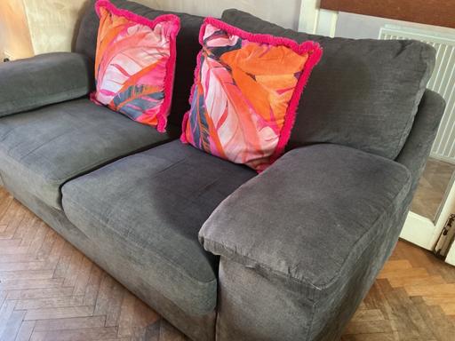 Buy & Sell Thornton Heath Croydon - Photos for Two Three Seater Sofas