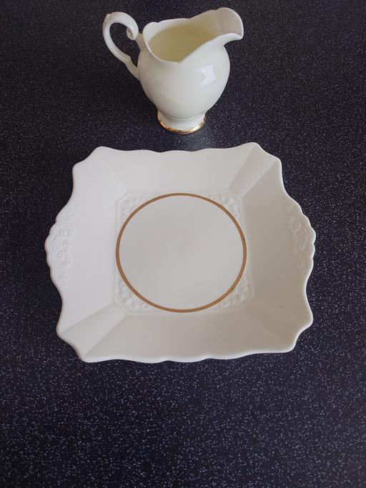 Buy & Sell Woodthorpe Charnwood - Photos for Vintage plant Tuscan china milk jug and plate