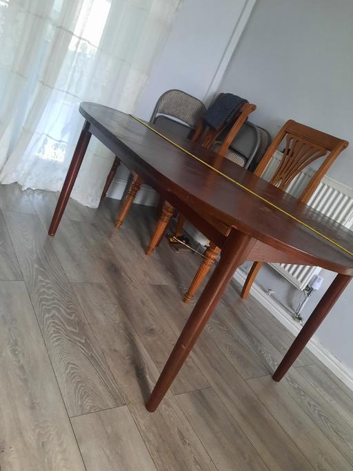 Buy & Sell Walsall Town Centre Walsall - Photos for Wooden Dining Table (6 Seater)