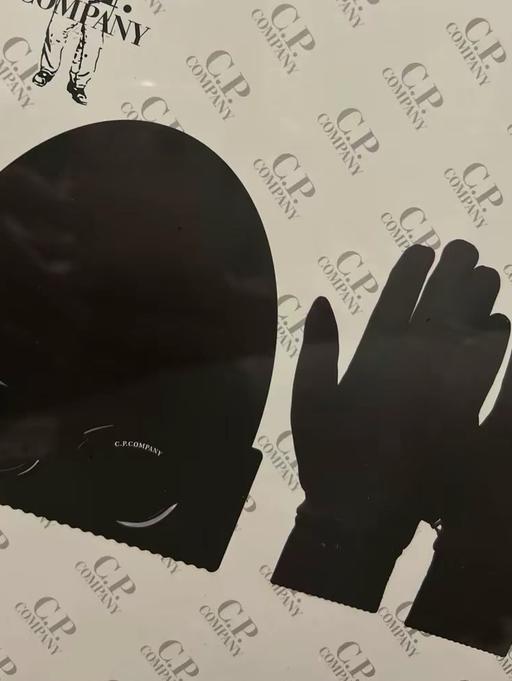 Buy & Sell Yardley Wood Birmingham - Photos for Men hat and gloves set