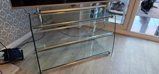 Buy & Sell Spencers Wood Wokingham - Photos for Tempered Glass 3-shelf TV Stand