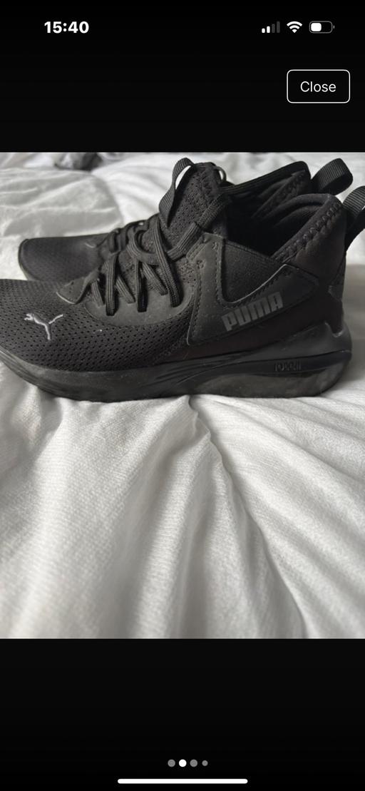 Buy & Sell Tottington Bury - Photos for Junior puma trainers