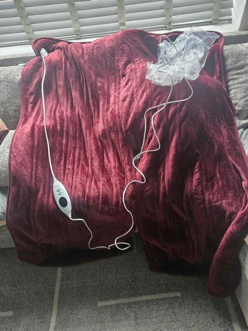 Buy & Sell Lees Oldham - Photos for election throw used but in very good condit