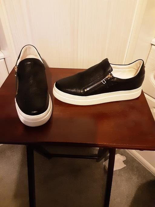 Buy & Sell Rainstorth Rotherham - Photos for Ladies Carvela Leather Shoes