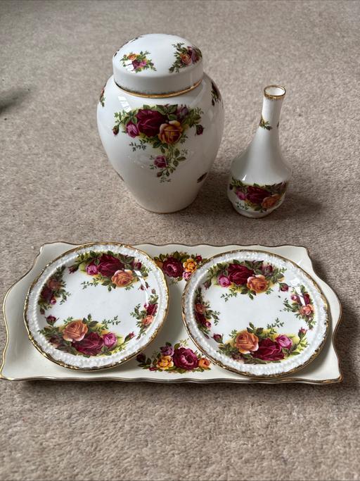 Buy & Sell - Photos for Royal Albert ‘Old Country Roses’ ornaments