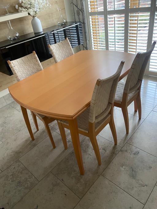 Buy & Sell Castle Gresley South Derbyshire - Photos for Dining table and 4 chairs