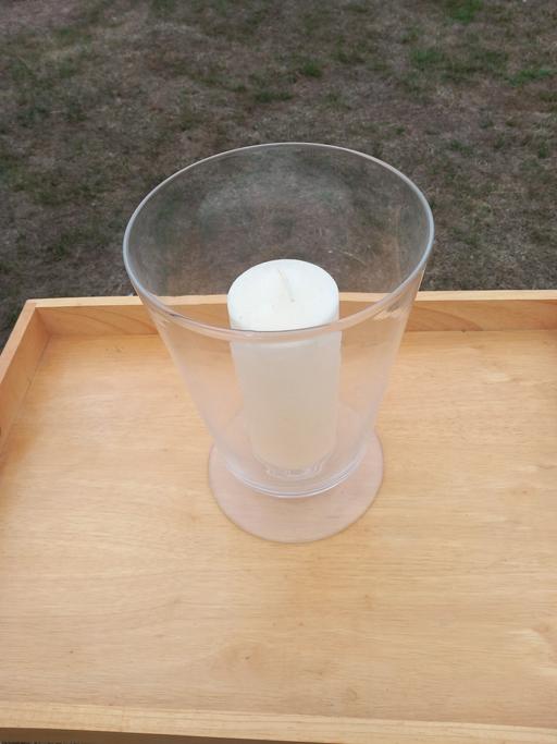 Buy & Sell Ickleton South Cambridgeshire - Photos for vase with candle
