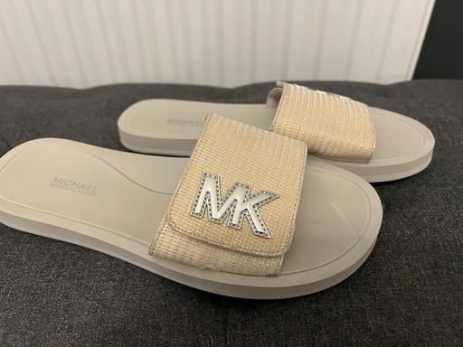 Buy & Sell Fordhouses Wolverhampton - Photos for MK sliders size 5