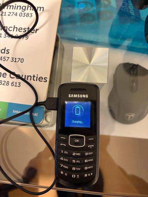 Buy & Sell Holloway North London - Photos for Samsung phone Old school model