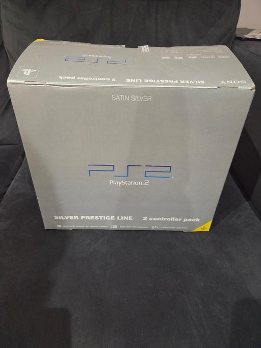 Buy & Sell Dagenham Barking and Dagenham - Photos for Boxed PlayStation PS2 Silver with silver pad.